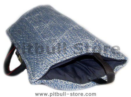 http://www.bite-sleeve-schutzhund-arm-store.com/images/dog-training-equipment/puppy-soft-sleeve-bite-short-sleeve-dog-training-supplies.jpg