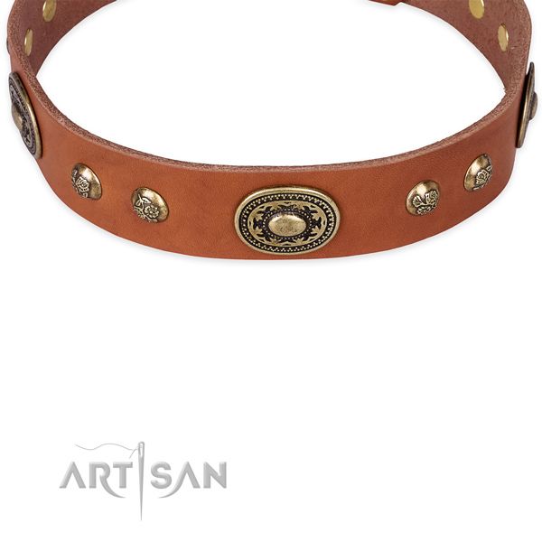 Handy use natural genuine leather collar with rust-proof buckle and D-ring