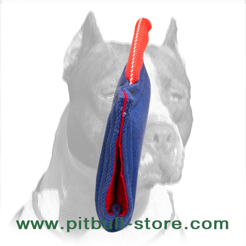 Bite pad for Pitbull puppy equipped with handle