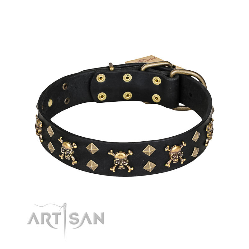 'Jolly Rojer' FDT Artisan Leather Pitbull Collar with Pirate Skulls and Studs - 1 1/2 inch (40 mm) wide