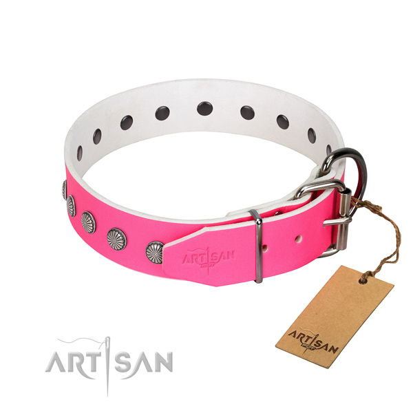 Inimitable genuine leather collar for comfy wearing your canine