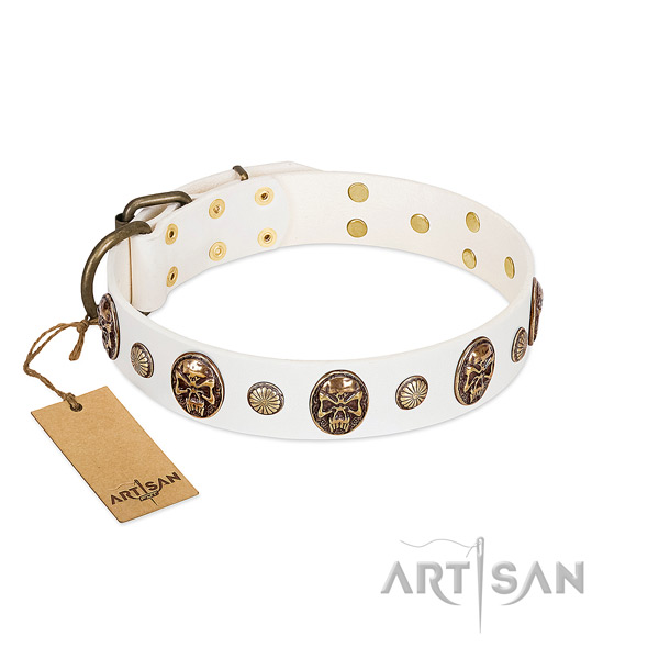 Adjustable full grain leather dog collar for comfy wearing